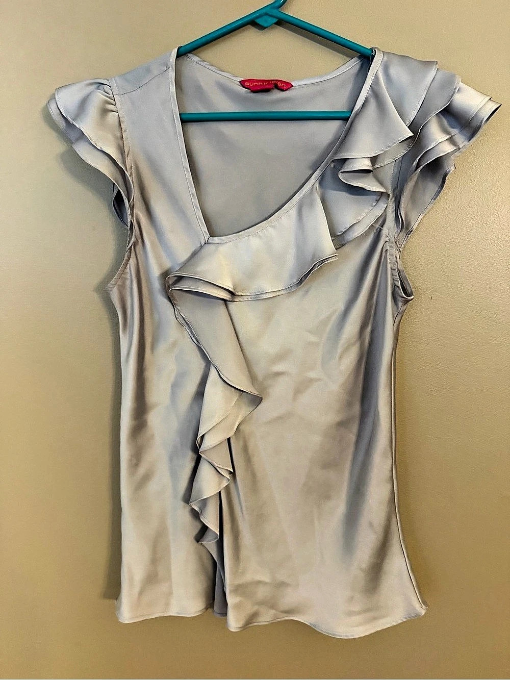 Sunny Leigh Ruffle Blouse in gray Size Medium Like New